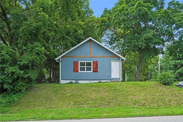 $129,900 | 301 East Fair Street, Independence, MO 64055