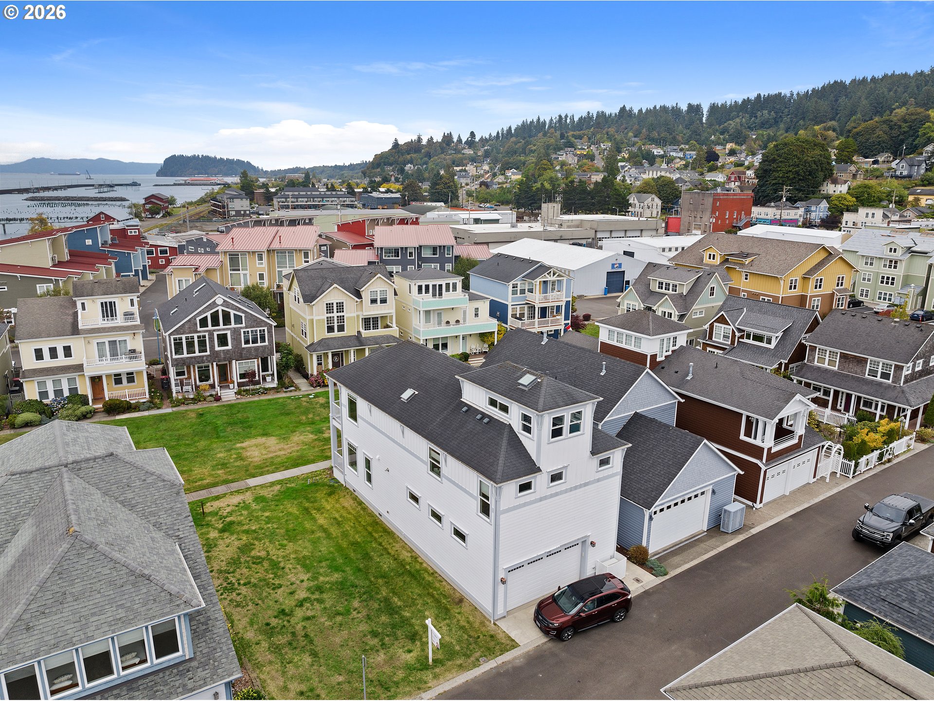 250 Round House Road Astoria, OR 97103 - Photo 2 of 33 Gallery Image 2