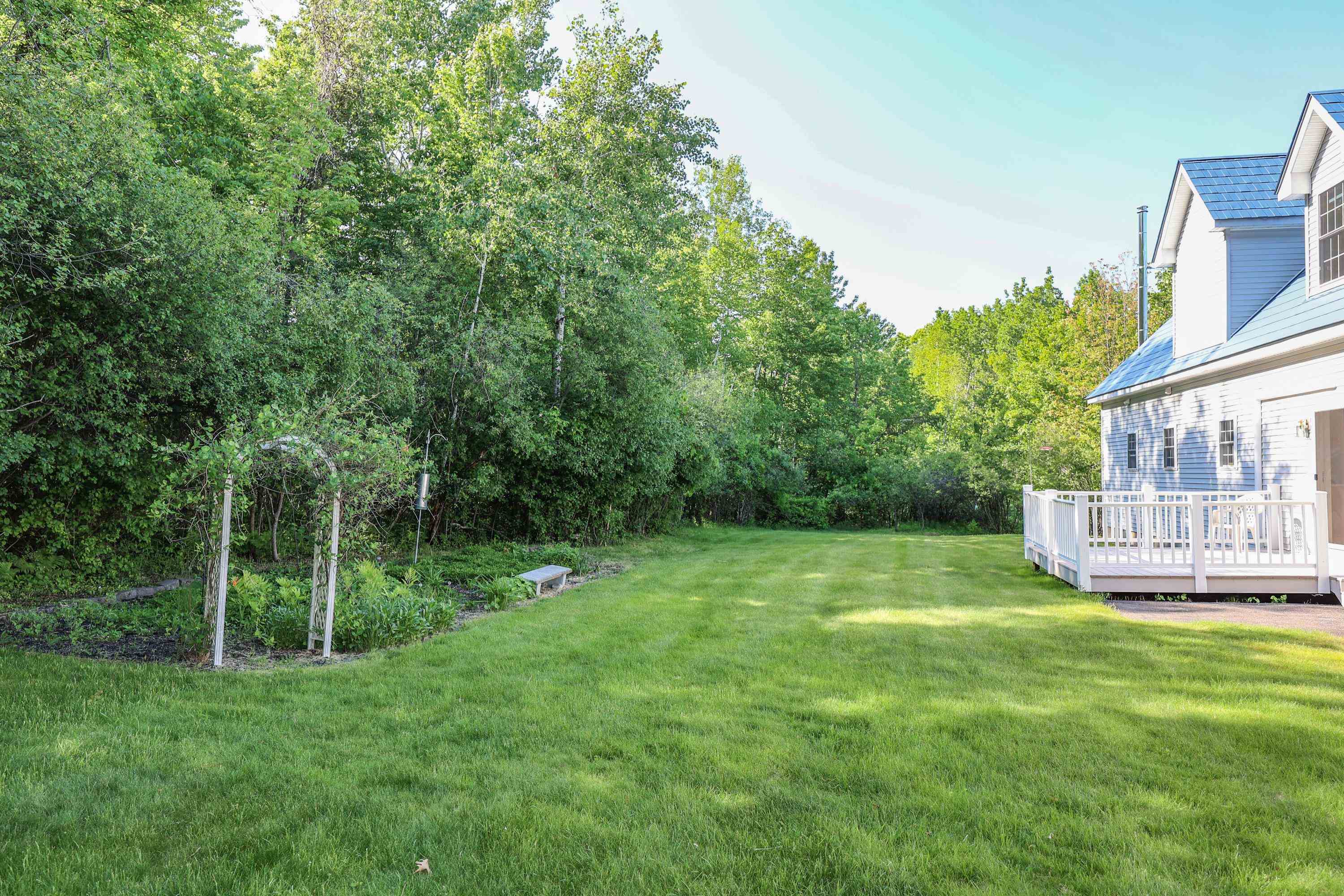 22 Cornerstone Road Northfield, NH 03276 - Photo 35 of 40