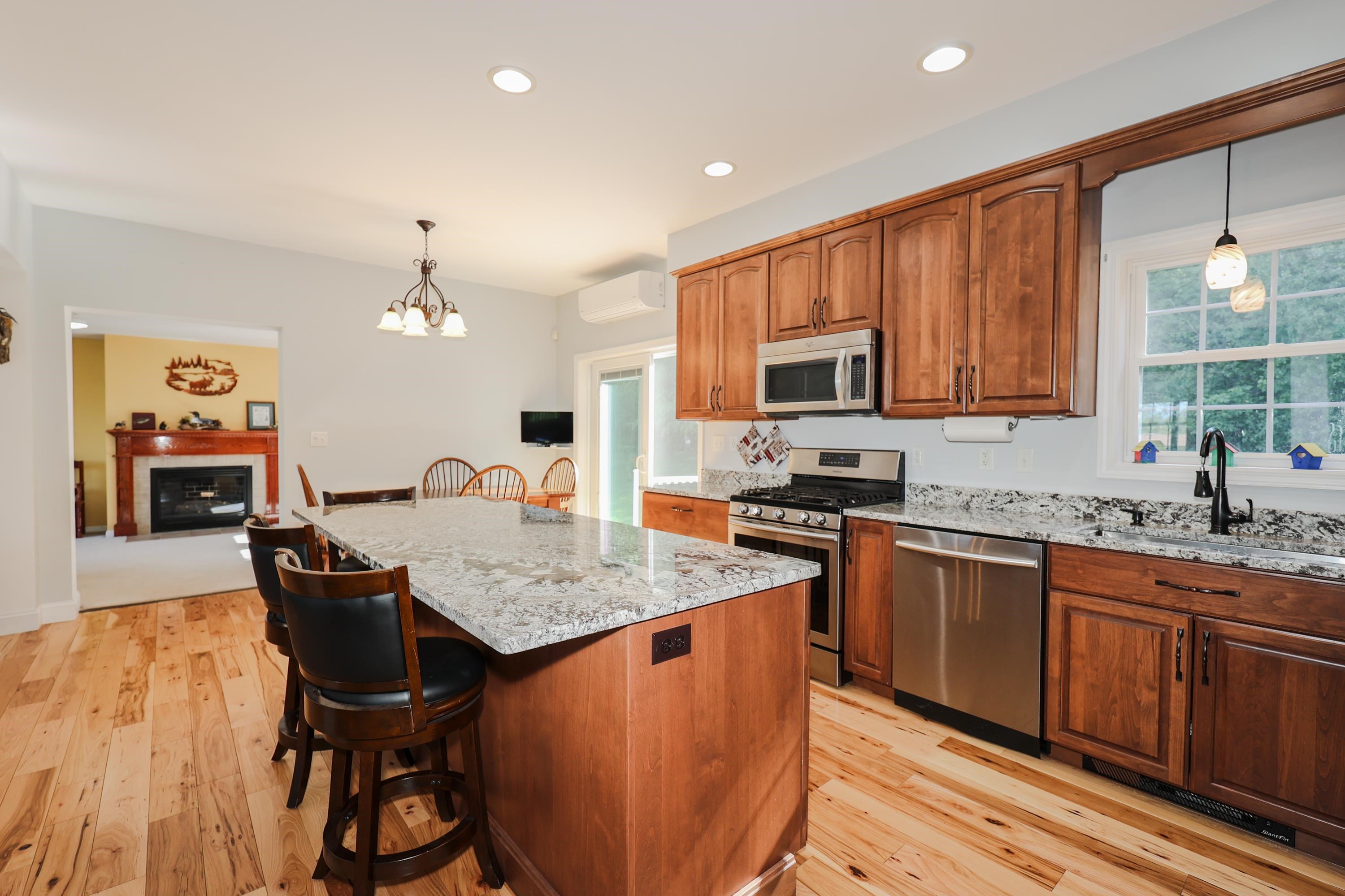 22 Cornerstone Road Northfield, NH 03276 - Photo 4 of 40