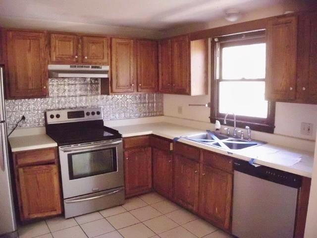 227 Charge Pond Road Wareham, MA 02571 - Photo 2 of 23 251-609466 - kitchen 2
