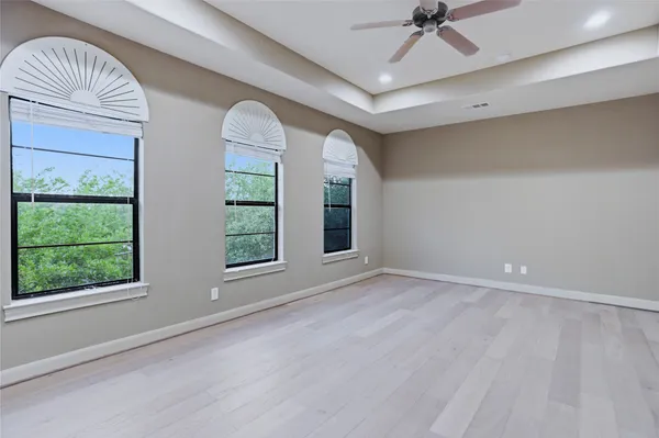$3,180 | 1603 West 14th Street, Houston, TX 77008