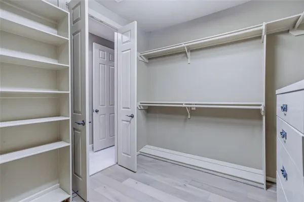 $3,180 | 1603 West 14th Street, Houston, TX 77008