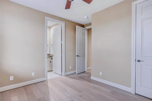 $3,180 | 1603 West 14th Street, Houston, TX 77008