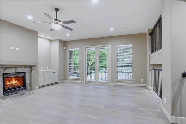 $3,180 | 1603 West 14th Street, Houston, TX 77008