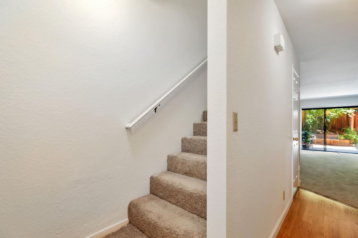 1555 Hecker Pass Road, Unit C103 Gilroy, CA 95020 - Photo 17 of 35 Gallery Image 17