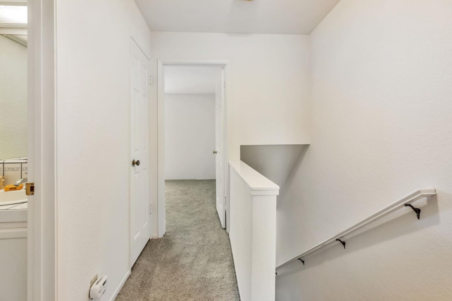 1555 Hecker Pass Road, Unit C103 Gilroy, CA 95020 - Photo 18 of 35 Gallery Image 18