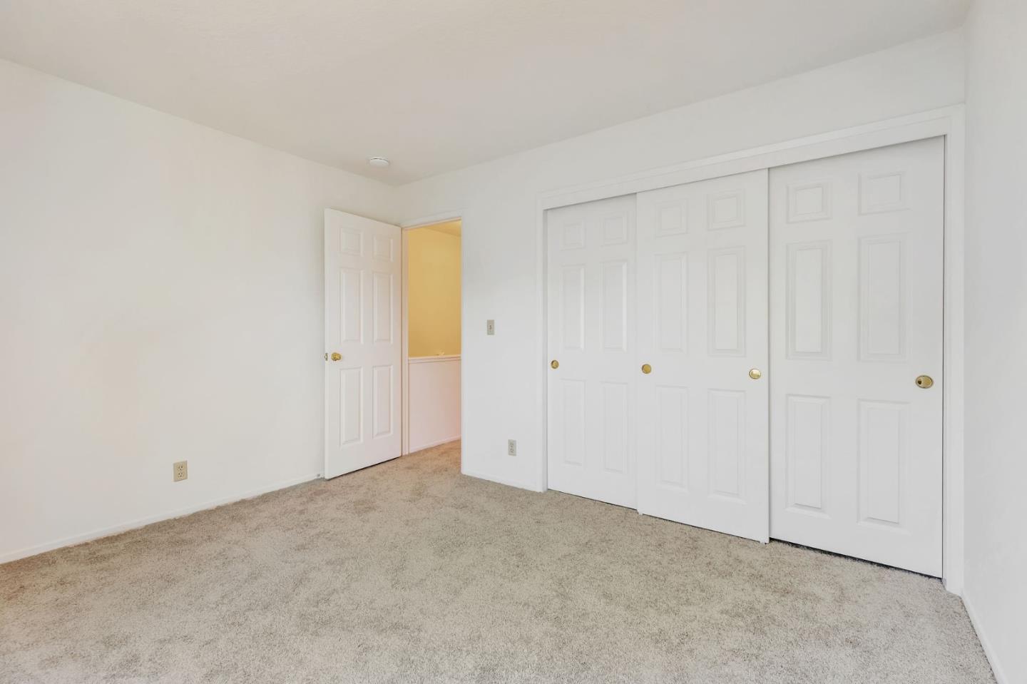 1555 Hecker Pass Road, Unit C103 Gilroy, CA 95020 - Photo 20 of 35 Gallery Image 20
