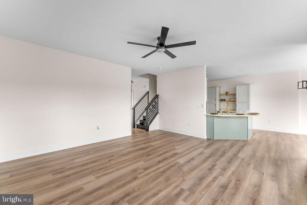 1086 Reynolds Road Cross Junction, VA 22625 - Photo 11 of 42 Living Room