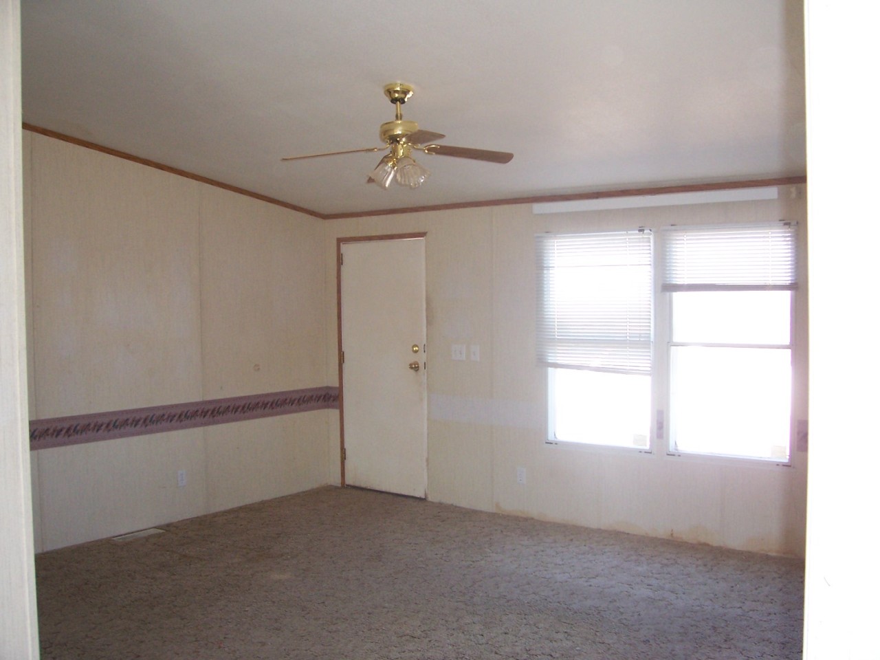 51281 West Agate Road Maricopa, AZ 85139 - Photo 3 of 13 great room
