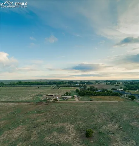 a view of outdoor space with mountain view
