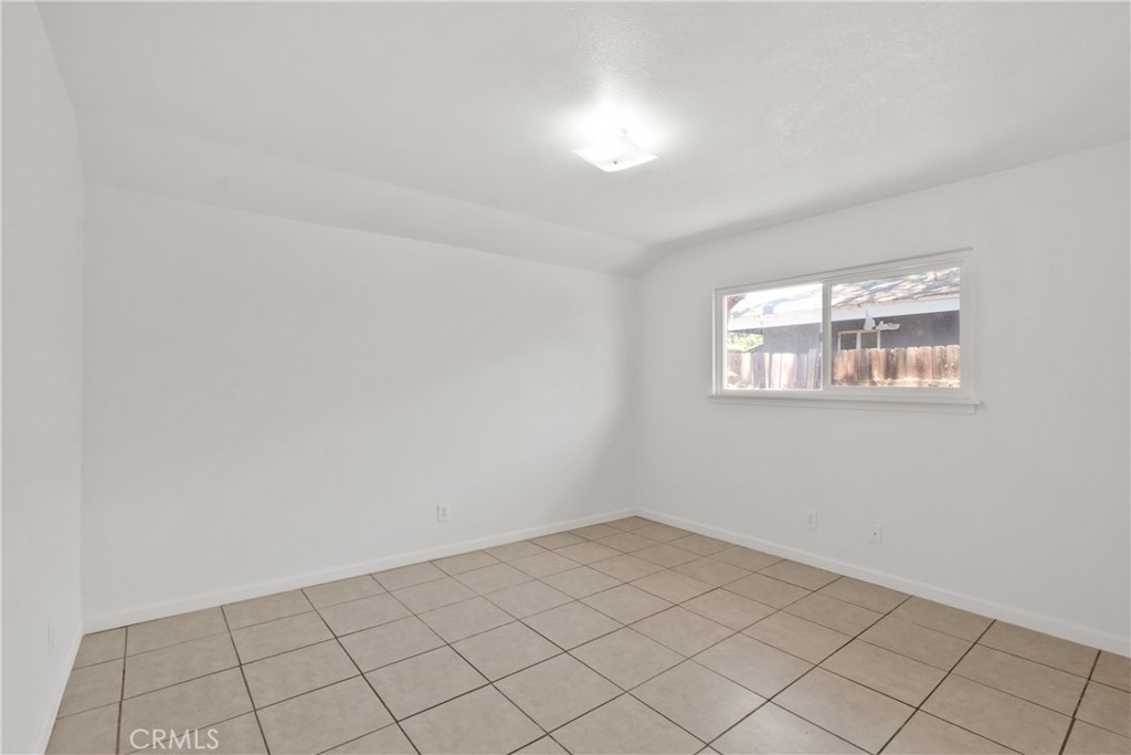 10743 Cass Street Riverside, CA 92505 - Photo 6 of 11