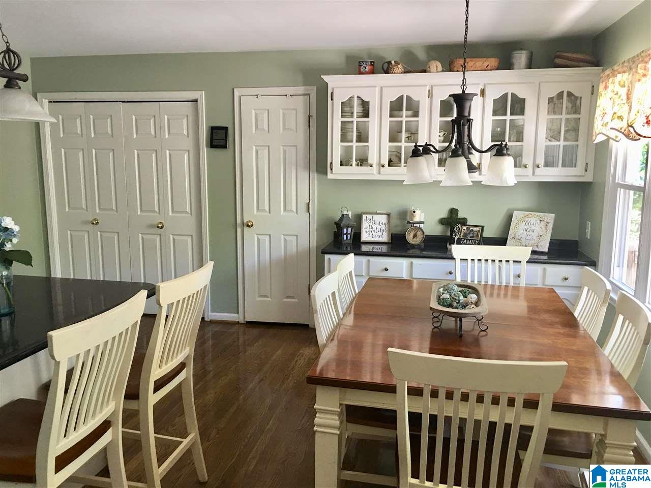495 Raspberry Road Birmingham, AL 35244 - Photo 10 of 36