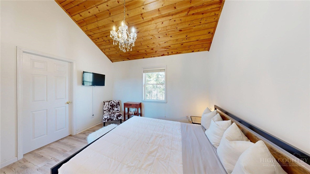 731 River Run Road Banner Elk, NC 28604 - Photo 24 of 50
