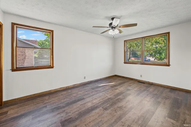 $269,900 | 21 West Bruel Street, Remington, IN 47977