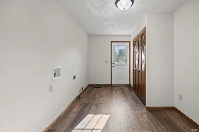 $269,900 | 21 West Bruel Street, Remington, IN 47977