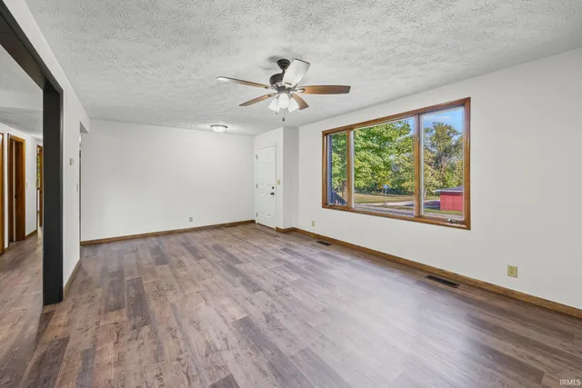 $269,900 | 21 West Bruel Street, Remington, IN 47977