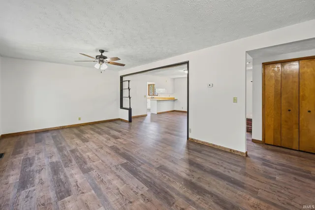 $269,900 | 21 West Bruel Street, Remington, IN 47977