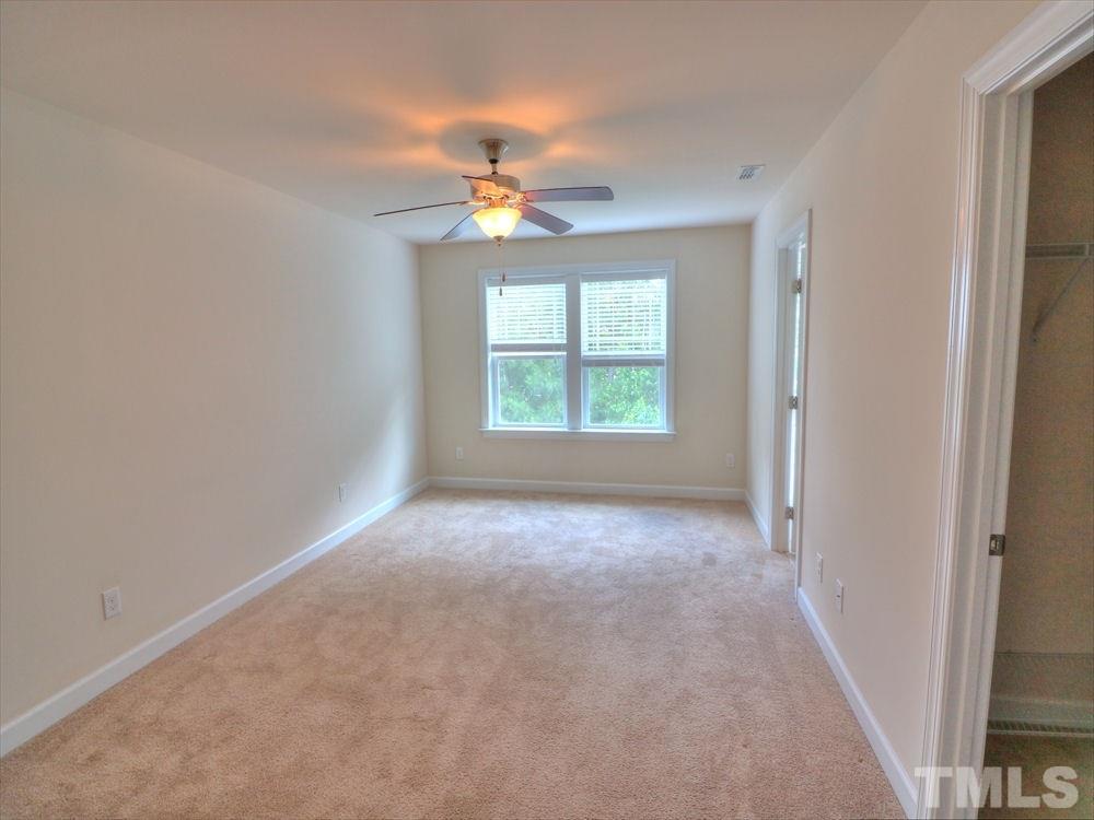 2402 Pecan Ridge Way Apex, NC 27502 - Photo 4 of 11 Gallery Image 4