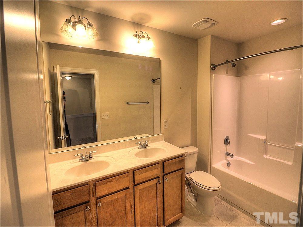 2402 Pecan Ridge Way Apex, NC 27502 - Photo 8 of 11 Gallery Image 8