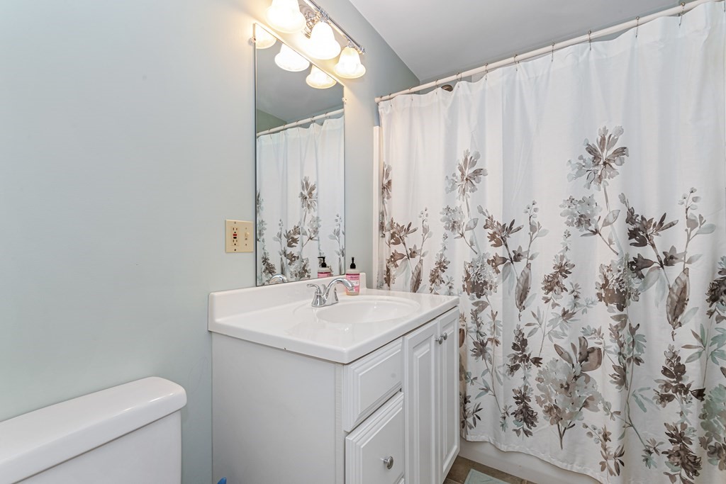 24 Fountain Road Arlington, MA 02476 - Photo 34 of 42 Gallery Image 34