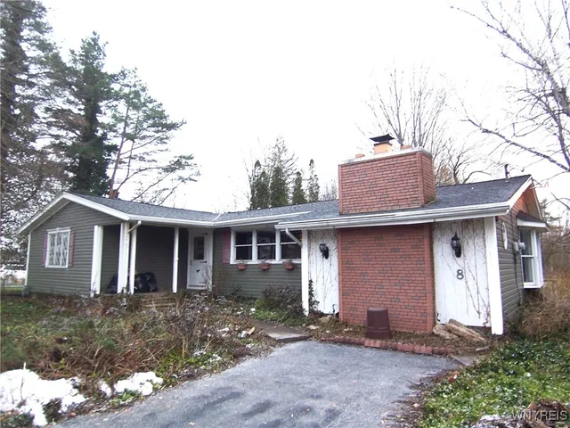 $199,900 | 8 Lawrence Avenue, Pembroke, NY 14036