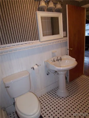 $199,900 | 8 Lawrence Avenue, Pembroke, NY 14036