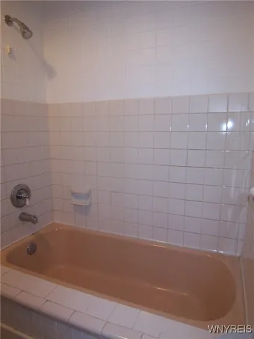 $199,900 | 8 Lawrence Avenue, Pembroke, NY 14036