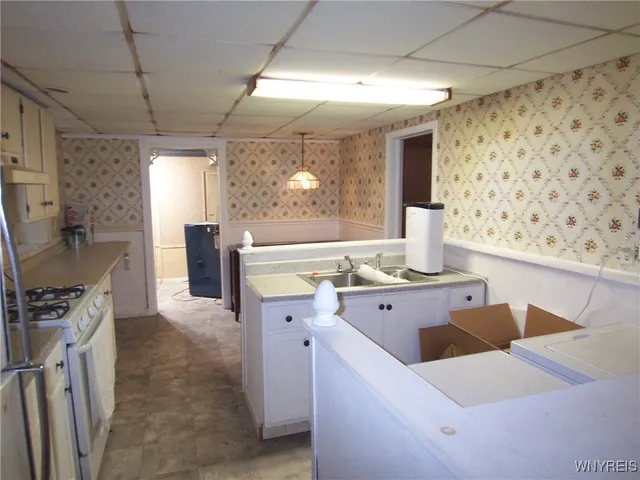 $199,900 | 8 Lawrence Avenue, Pembroke, NY 14036