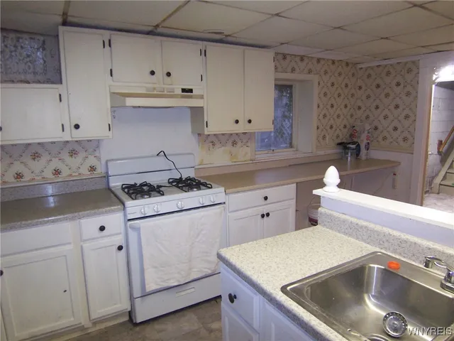 $199,900 | 8 Lawrence Avenue, Pembroke, NY 14036