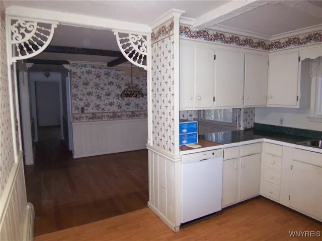 $199,900 | 8 Lawrence Avenue, Pembroke, NY 14036