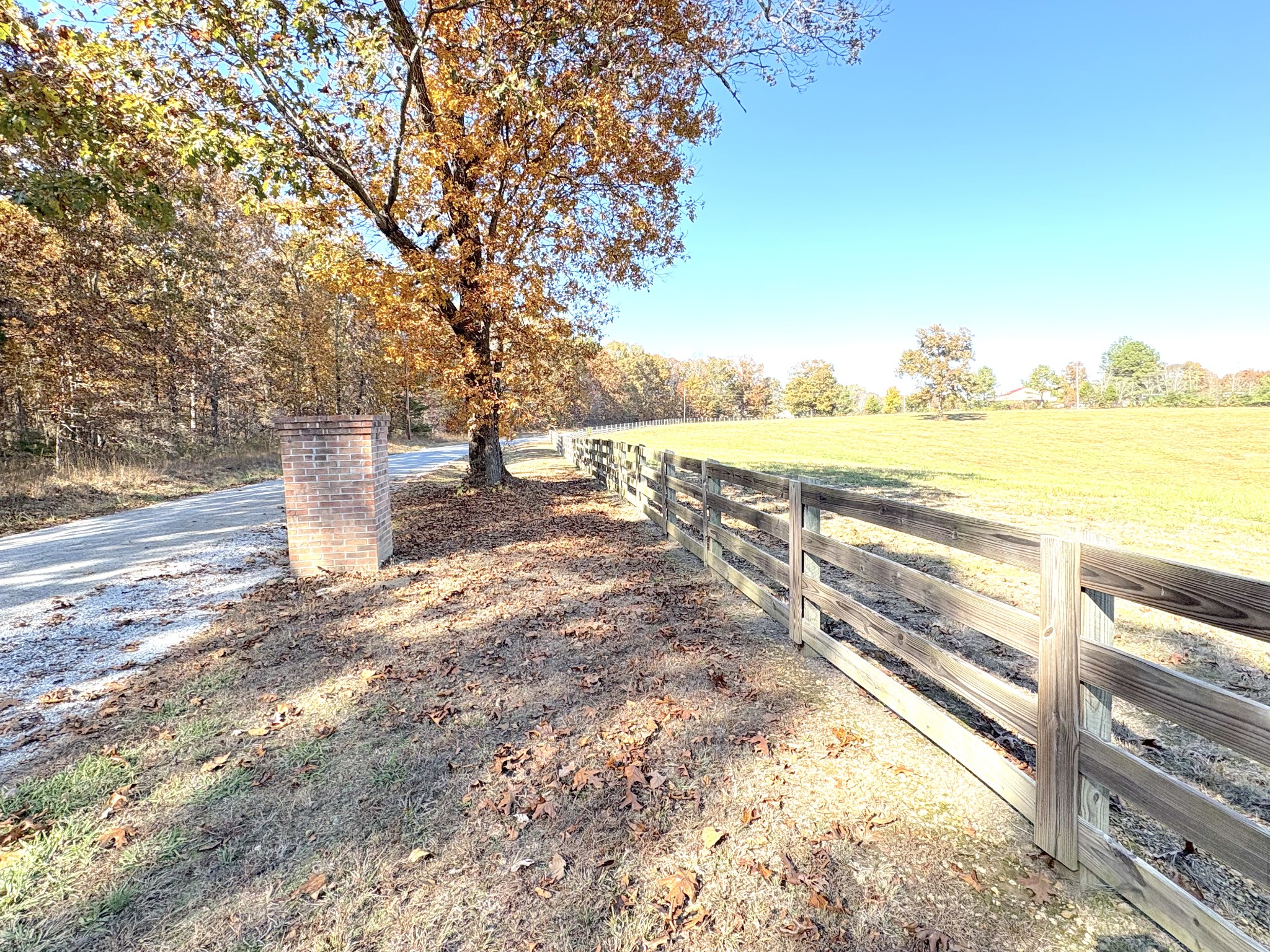 129 Leland Road Summertown, TN 38483 - Photo 76 of 81 a view of an ocean and beach