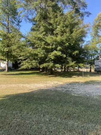 $60,000 | 442 Duck Blind Road, Clifton, TN 38425