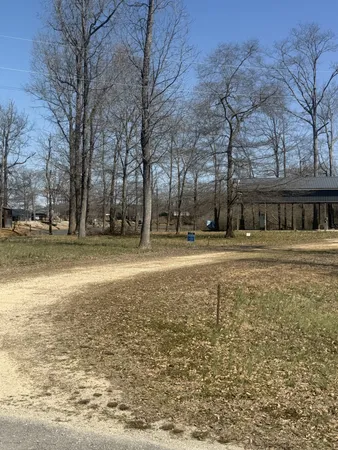 $60,000 | 442 Duck Blind Road, Clifton, TN 38425