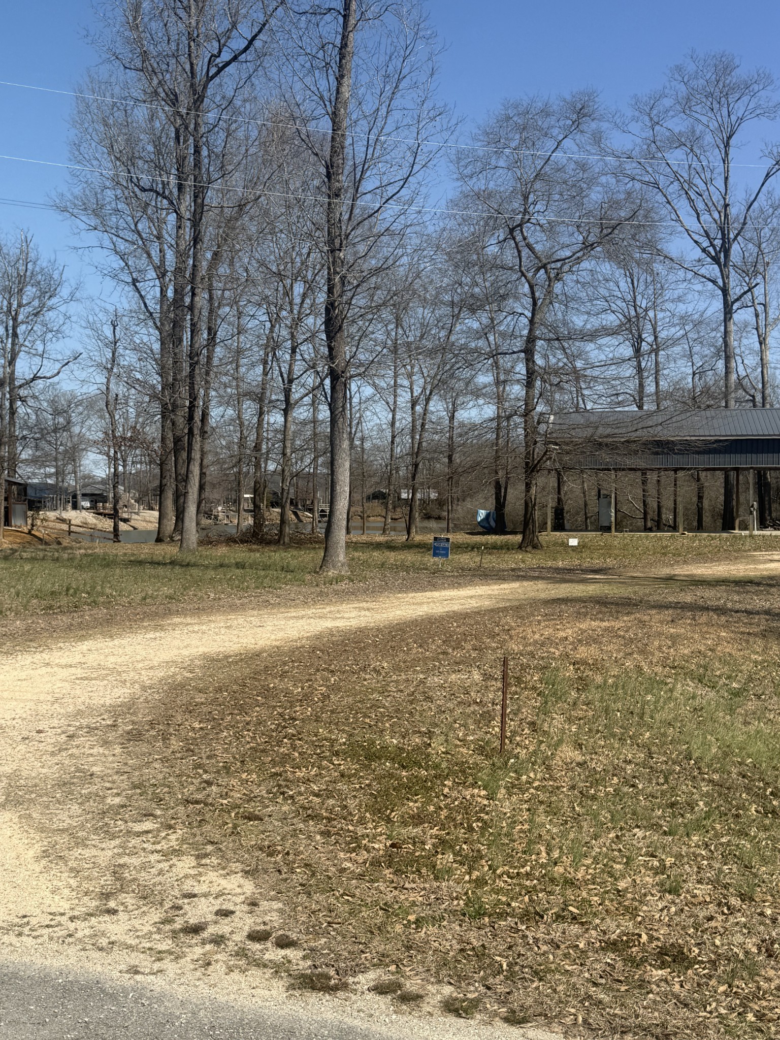 442 Duck Blind Road Clifton, TN 38425 - Photo 24 of 33 a house view with pool