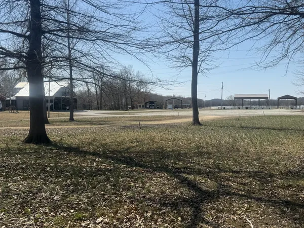 $60,000 | 442 Duck Blind Road, Clifton, TN 38425