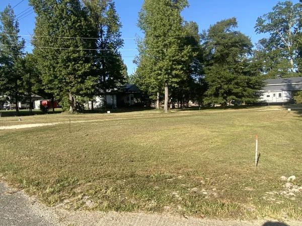 $60,000 | 442 Duck Blind Road, Clifton, TN 38425