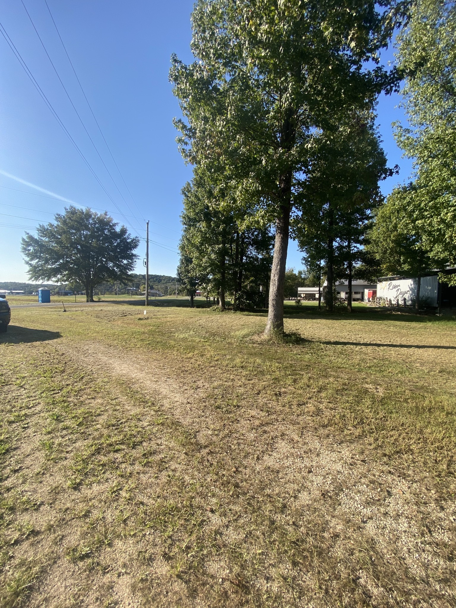 442 Duck Blind Road Clifton, TN 38425 - Photo 10 of 33 a view of a ocean view