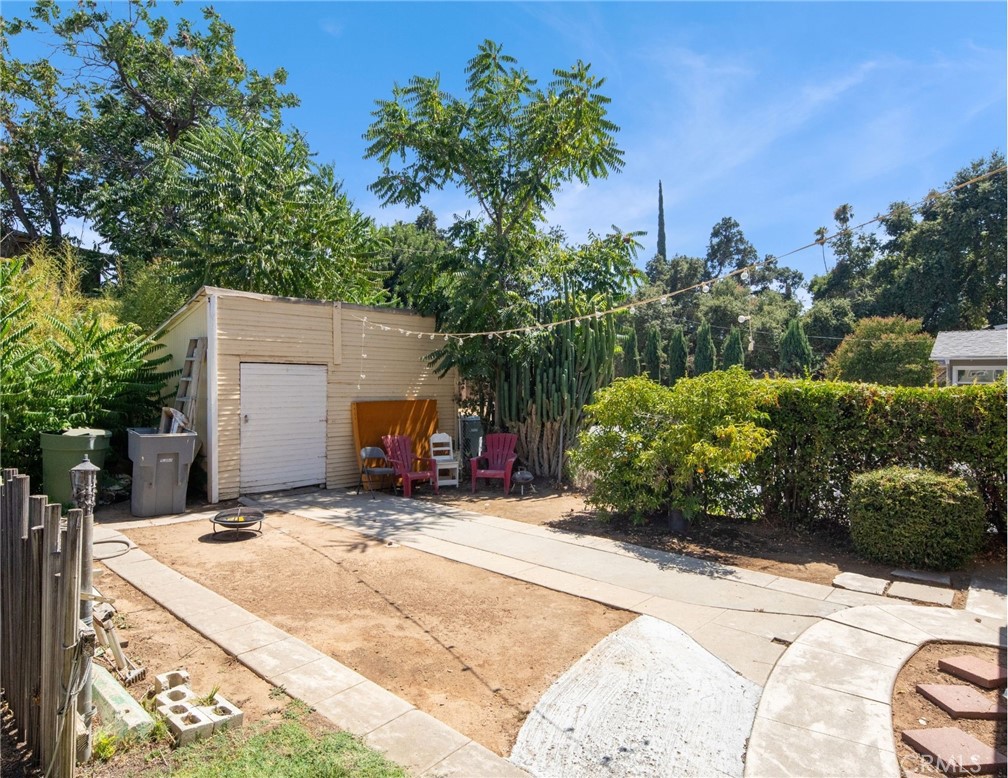 305 West Olive Avenue Redlands, CA 92373 - Photo 16 of 16 a view of outdoor space and yard