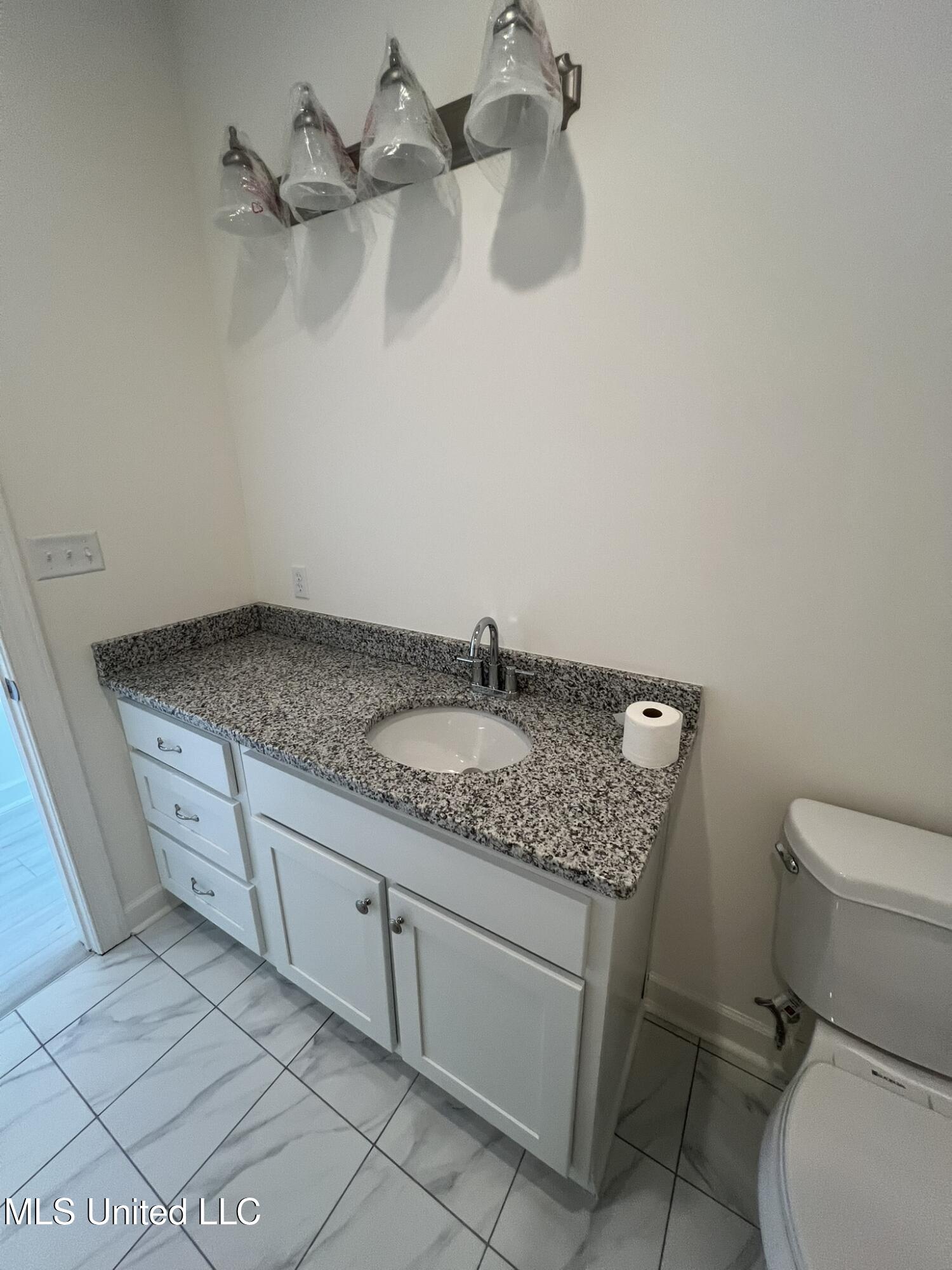 290 Poplar Lane Holly Springs, MS 38635 - Photo 22 of 29 IMG_3192