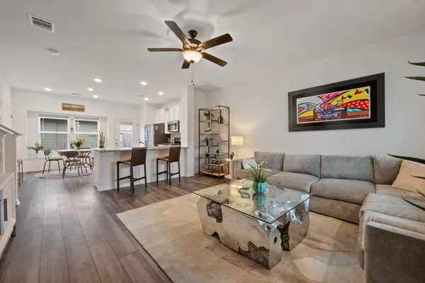 $299,900 | 17902 Cipresso Way, Pflugerville, TX 78660