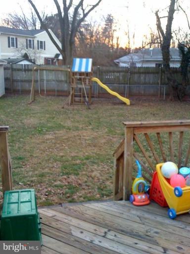 9010 Sudley Road Manassas, VA 20110 - Photo 3 of 25 Back yard