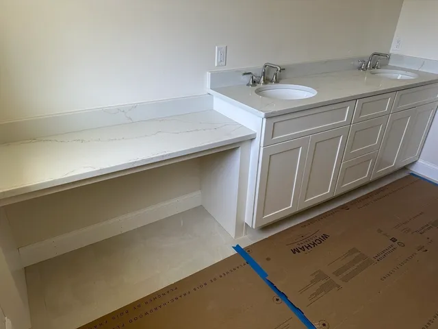 $1,225,000 | 2 Libbey Lane, Grafton, MA 01536