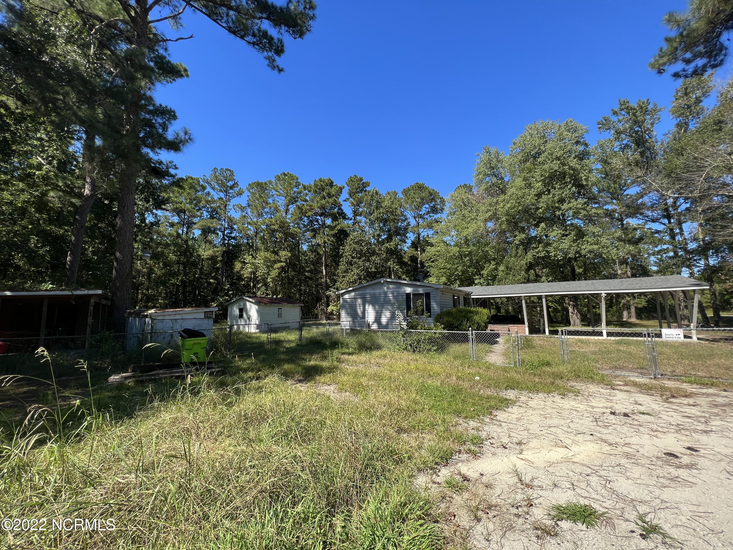 1628 Clarks Road New Bern, NC 28562 - Photo 5 of 26 IMG_4713