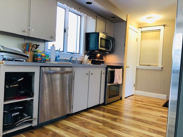 27 Cobbert Road Portland, ME 04102 - Photo 3 of 25 27 cobbert kitchen