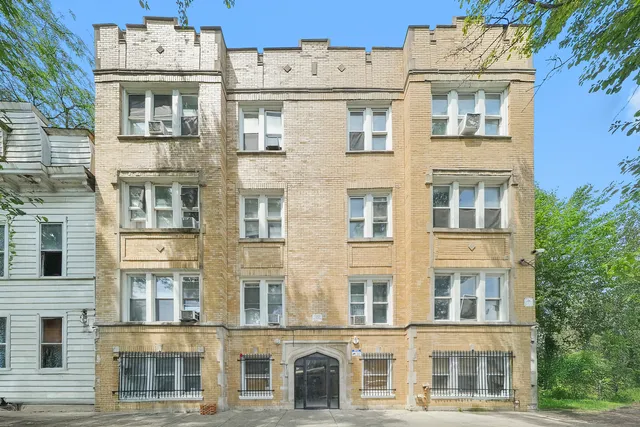 $1,850,000 | 1300 South Karlov Avenue, Chicago, IL 60623
