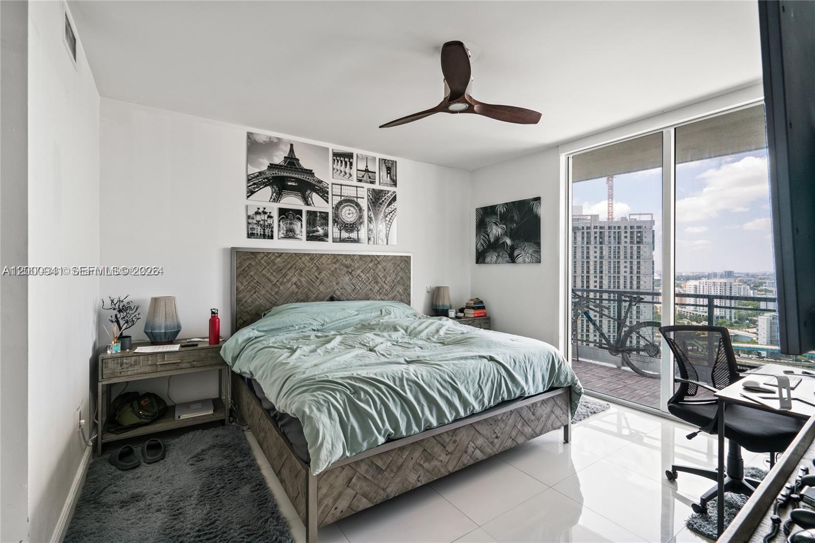 90 Southwest 3rd Street, Unit 2908 Miami, FL 33130 - Photo 13 of 27