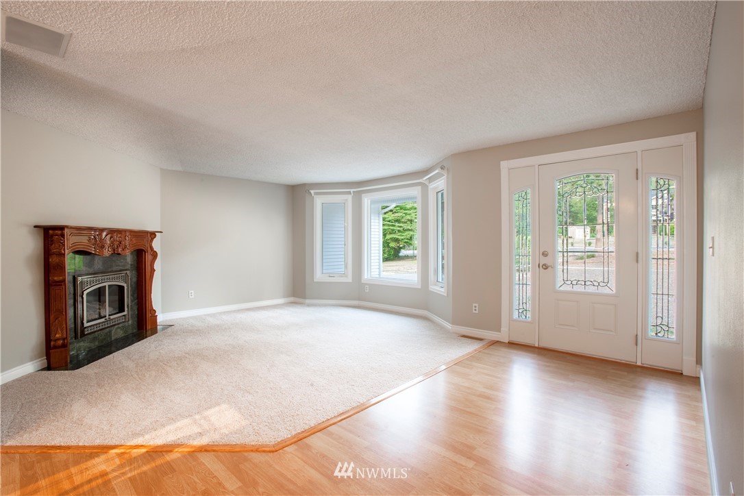 23025 49th Avenue Southeast Bothell, WA 98021 - Photo 5 of 24