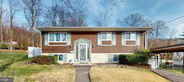 $165,000 | 216 Mckinley Street, Westernport, MD 21562