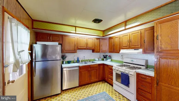 $165,000 | 216 Mckinley Street, Westernport, MD 21562